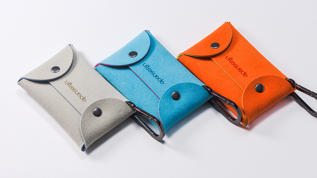 ボタンダウンポーチ