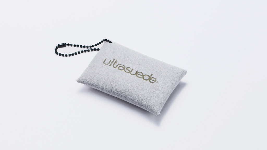 ボタンダウンミニポーチ